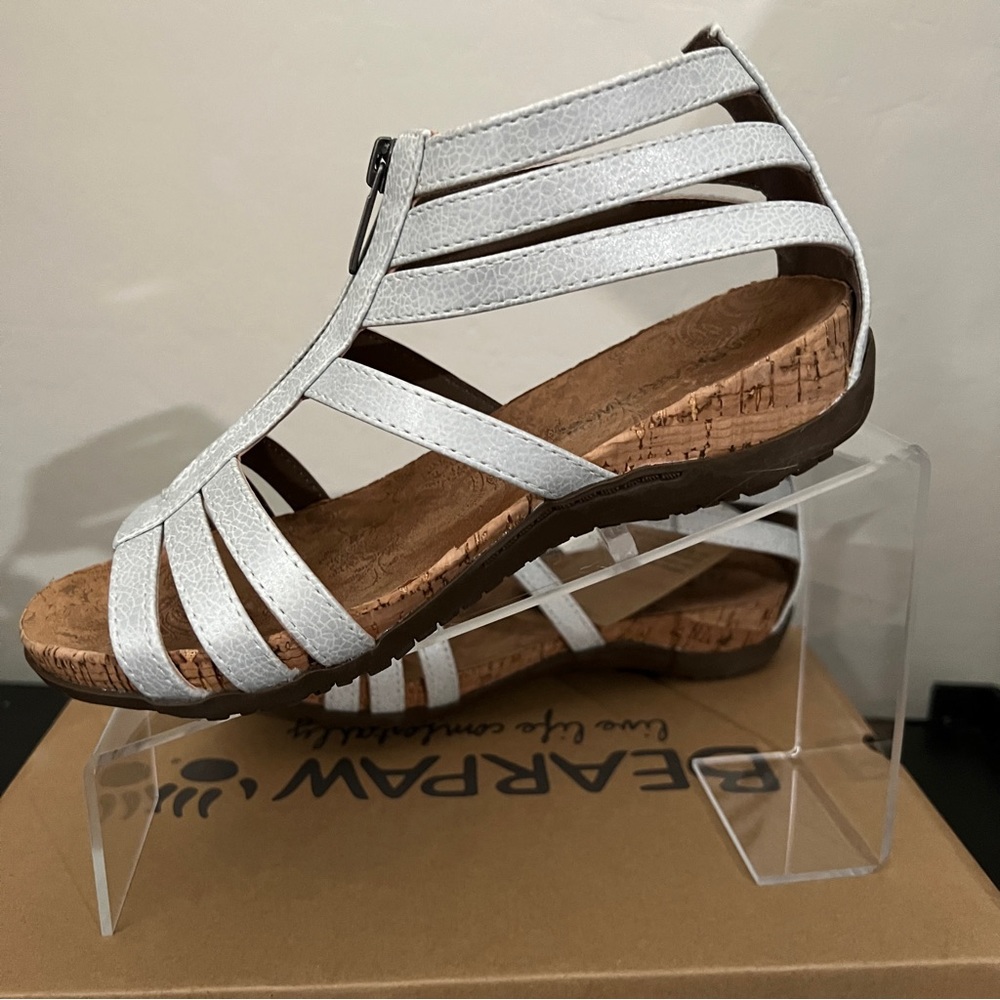New! Bearpaw Layla White Gladiator Sandal Wide width fit